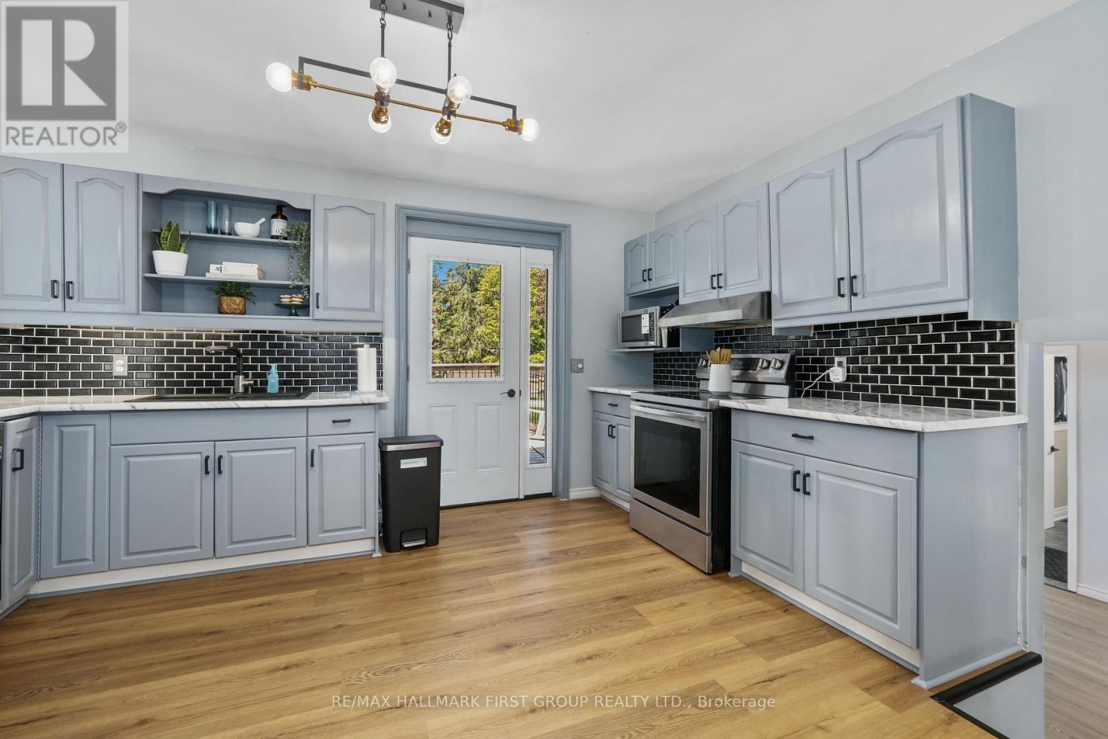 57 Freeman Drive, Port Hope, ON - Indoor Photo Showing Kitchen