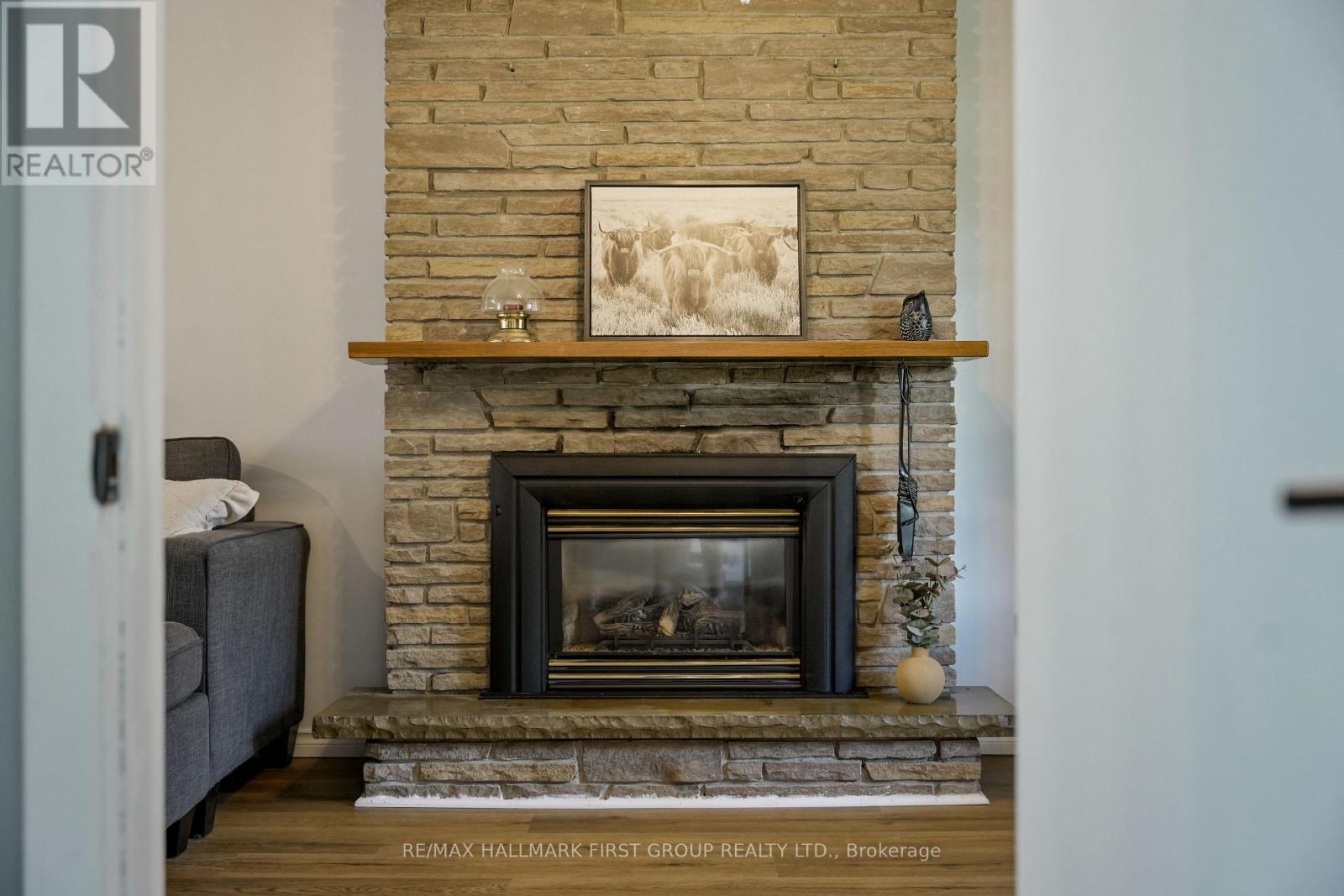57 Freeman Drive, Port Hope, ON - Indoor Photo Showing Living Room With Fireplace
