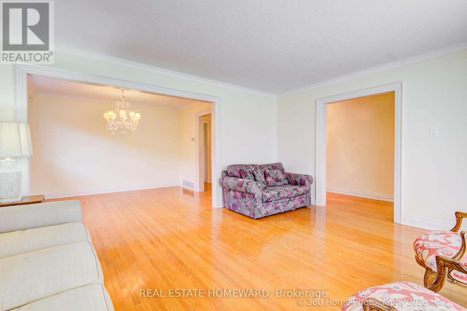 42 Annabelle Drive, Toronto, ON - Indoor Photo Showing Living Room