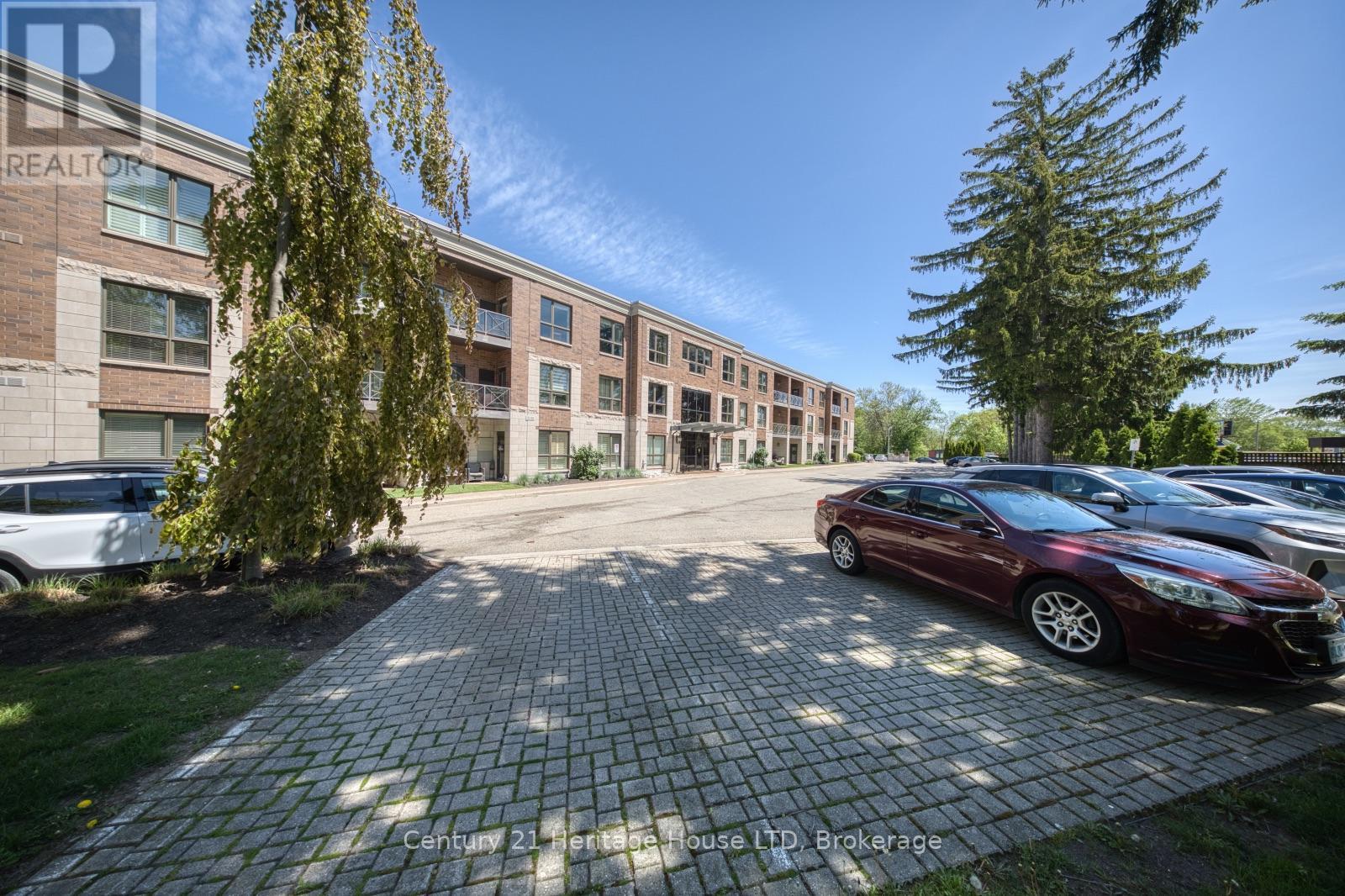 311 - 2799 St. Paul Avenue, Niagara Falls (Church'S Lane), ON - Outdoor