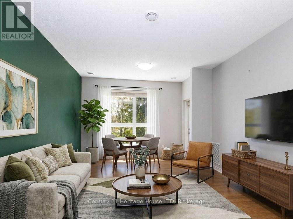 311 - 2799 St. Paul Avenue, Niagara Falls (Church'S Lane), ON - Indoor Photo Showing Living Room