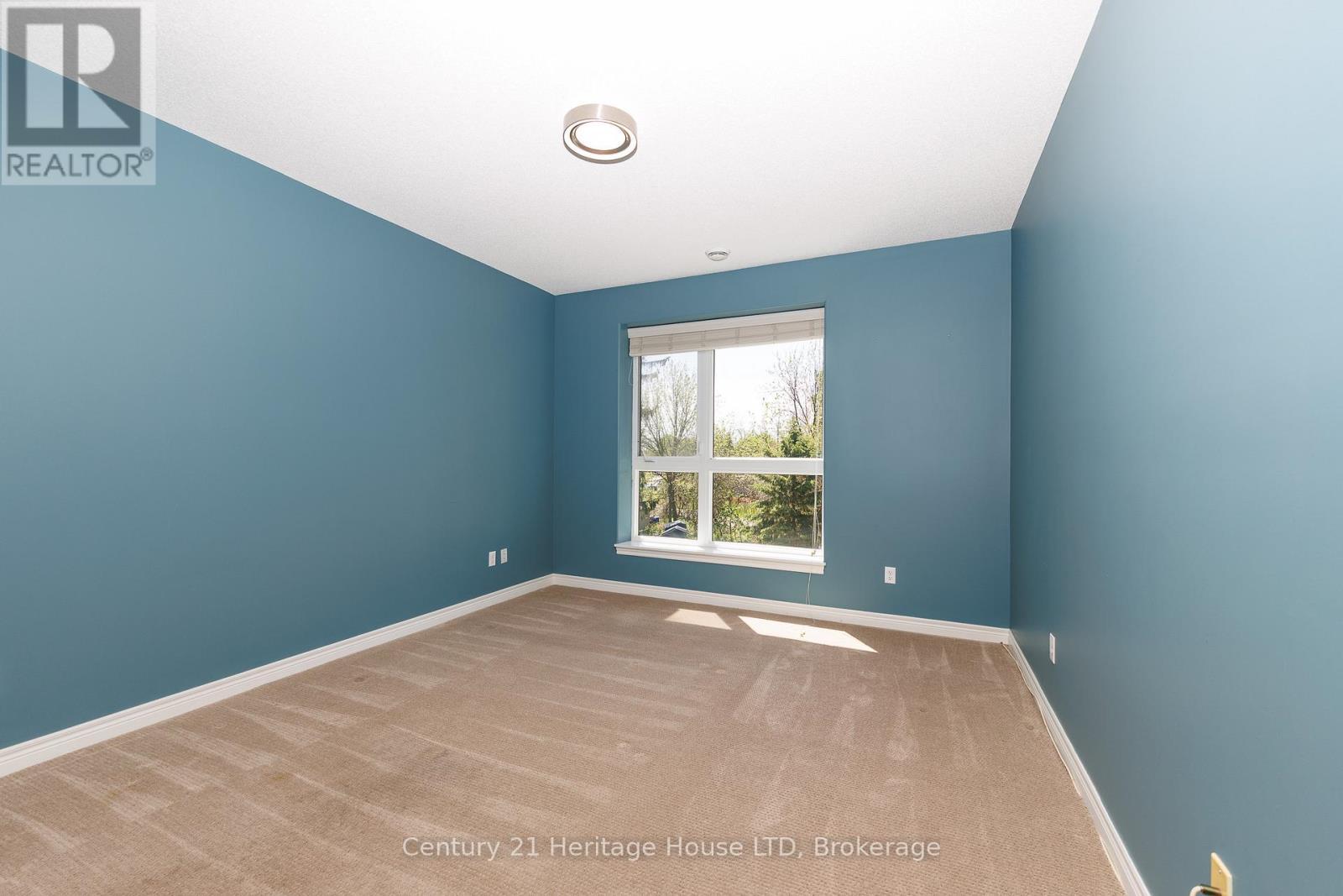 311 - 2799 St. Paul Avenue, Niagara Falls (Church'S Lane), ON - Indoor Photo Showing Other Room