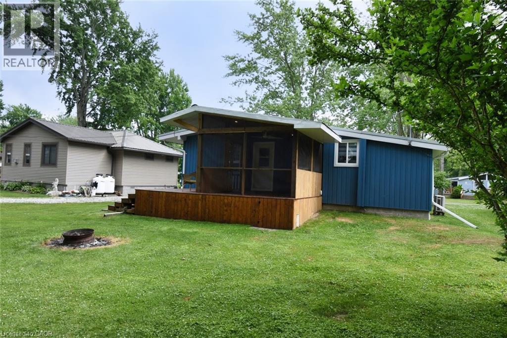 5 Ralph Street, Turkey Point, ON - Outdoor
