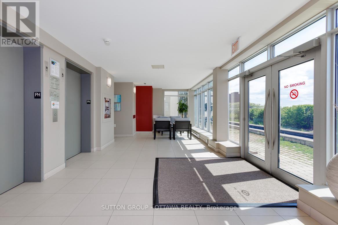 508 - 138 Somerset Street W, Ottawa, ON - Indoor Photo Showing Other Room