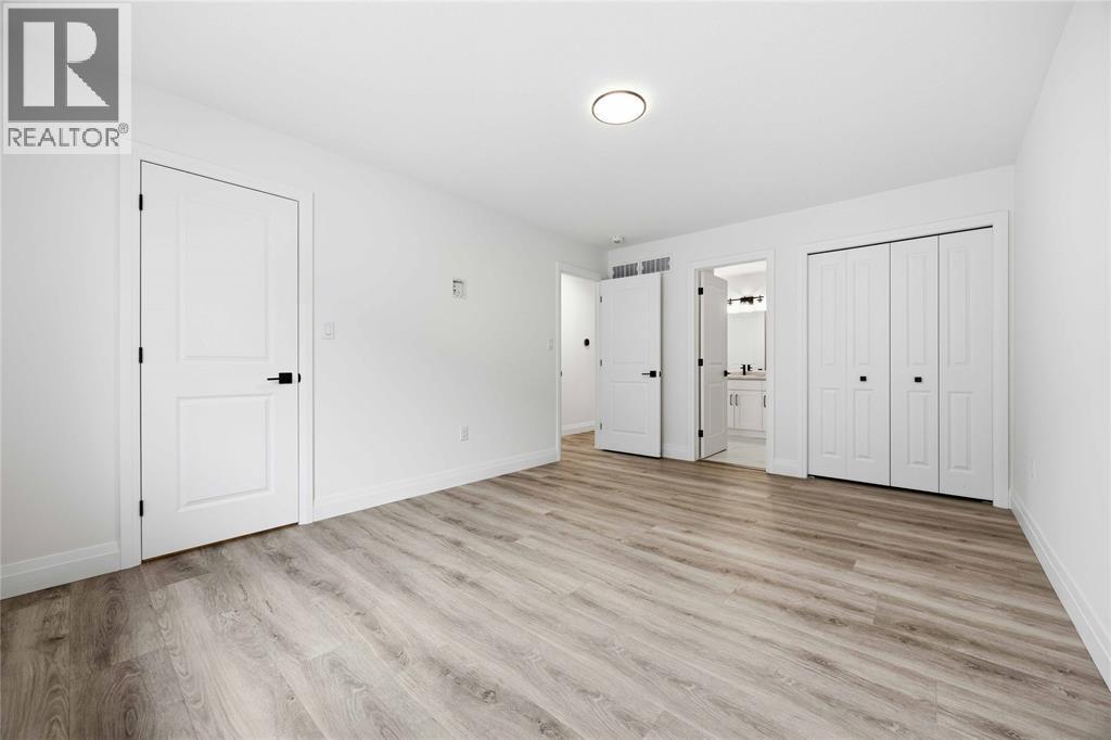 519 Mint Julep Drive, St Clair, ON - Indoor Photo Showing Other Room
