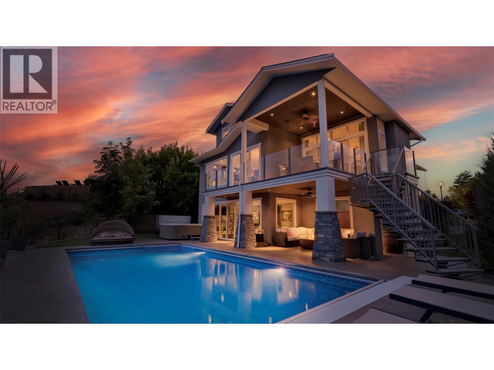 593 Harrogate Lane, Kelowna, BC - Outdoor With In Ground Pool