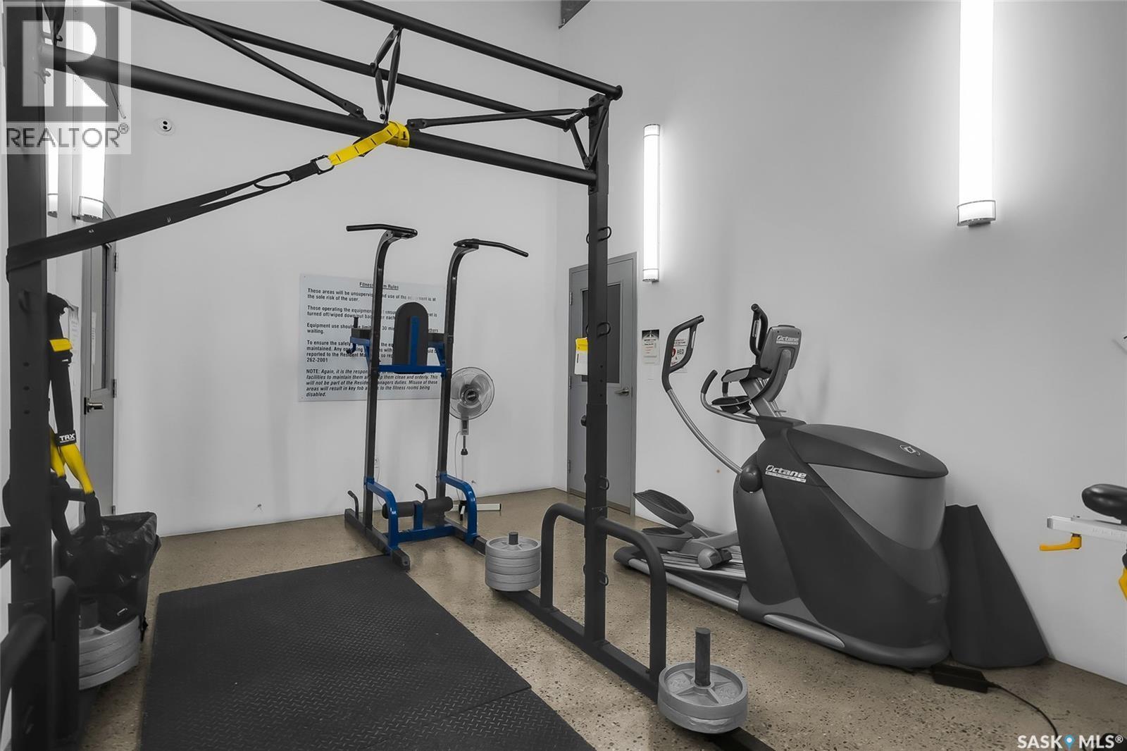 206 120 23Rd Street E, Saskatoon, SK - Indoor Photo Showing Gym Room