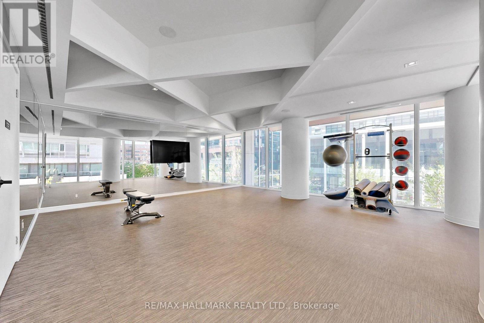 1805 - 20 Tubman Avenue, Toronto, ON - Indoor Photo Showing Gym Room