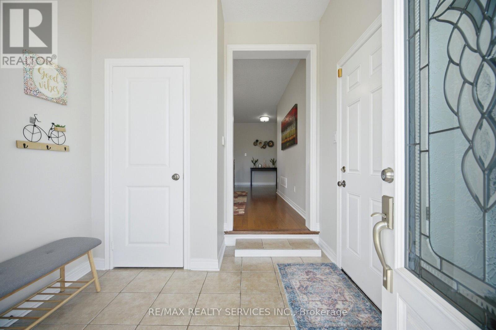 52 Atchison Drive, Caledon, ON - Indoor Photo Showing Other Room