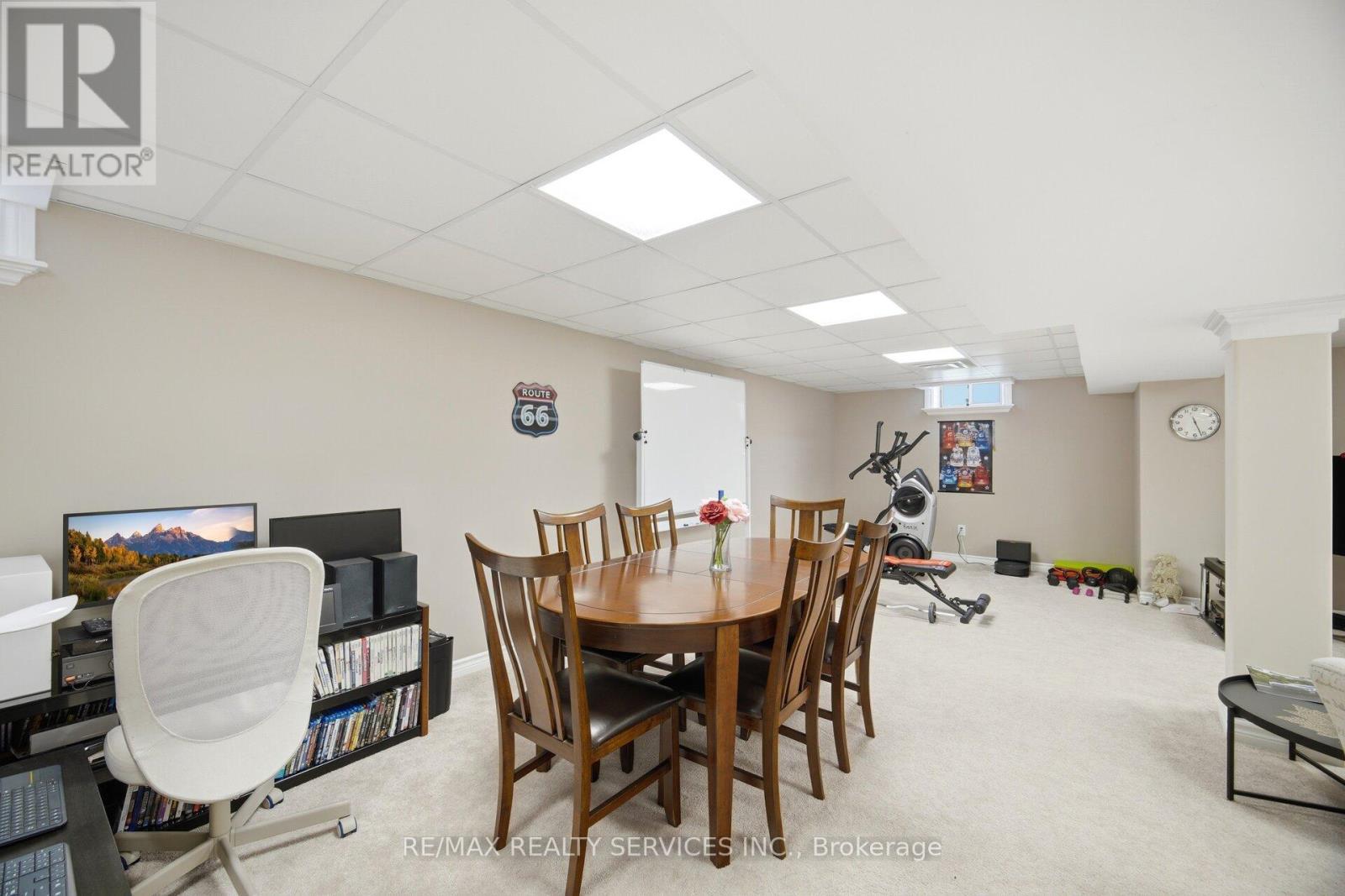 52 Atchison Drive, Caledon, ON - Indoor