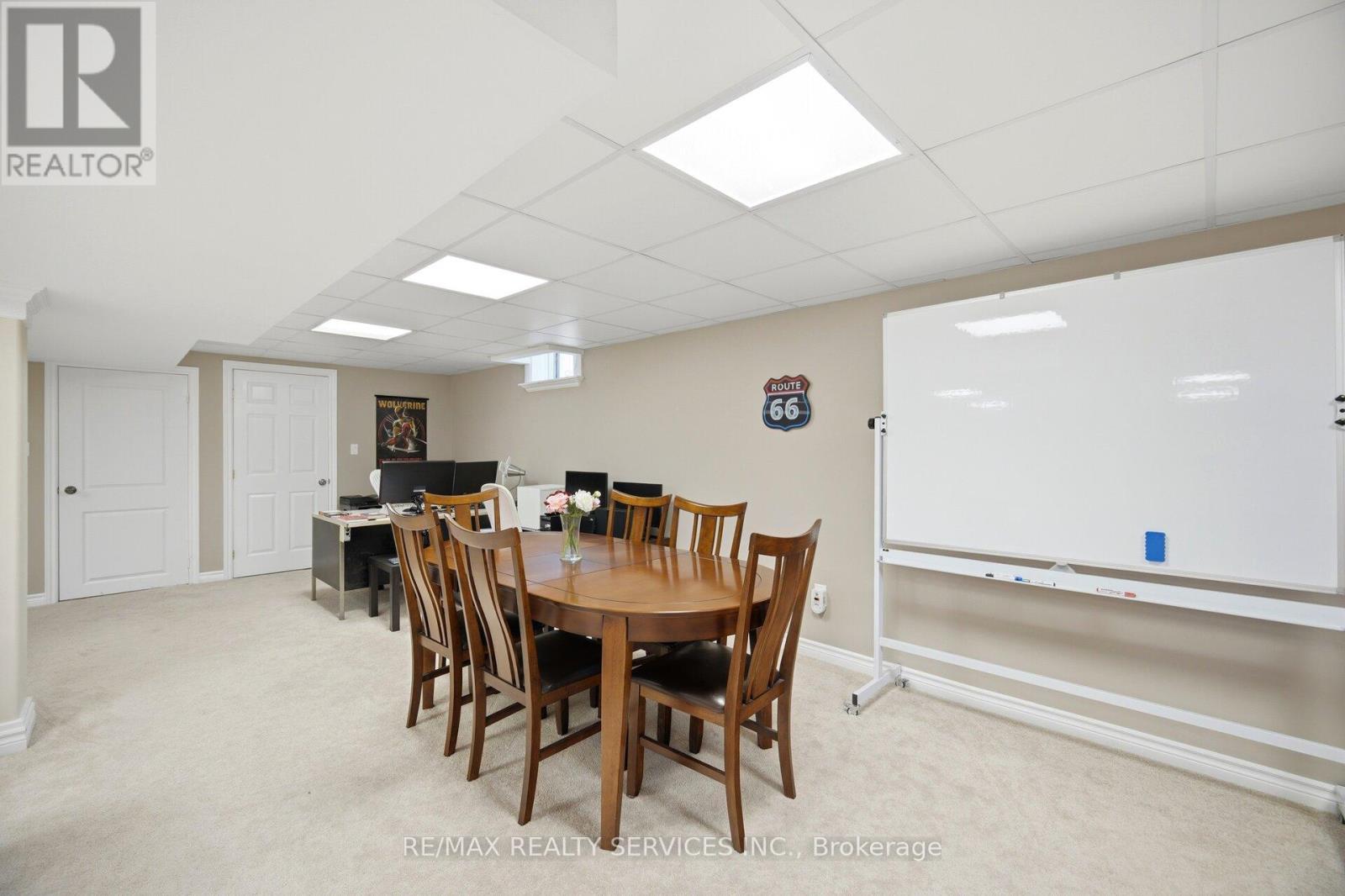 52 Atchison Drive, Caledon, ON - Indoor