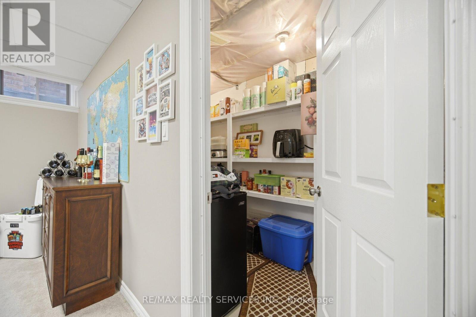 52 Atchison Drive, Caledon, ON - Indoor