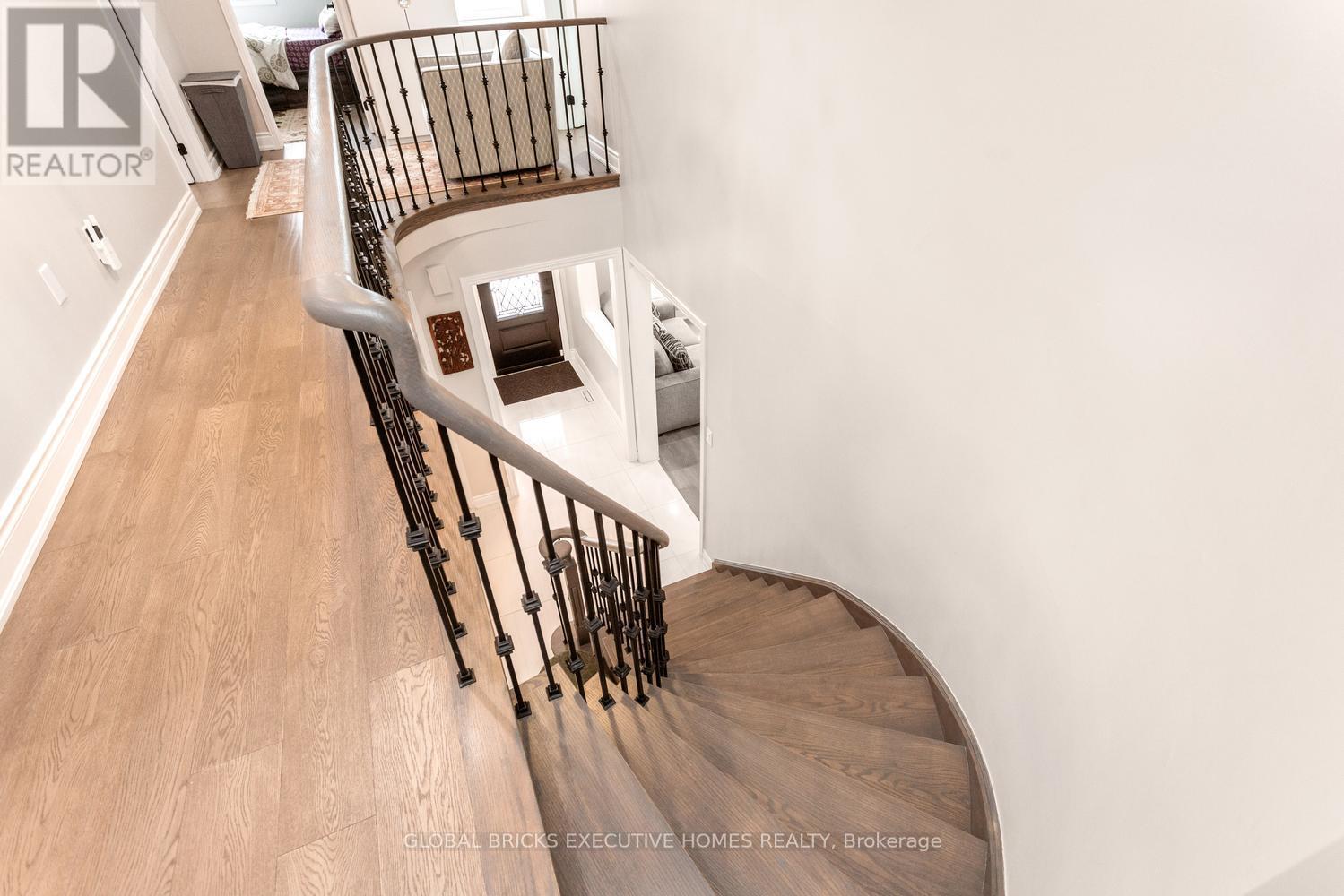 5952 Grossbeak Drive, Mississauga, ON - Indoor Photo Showing Other Room