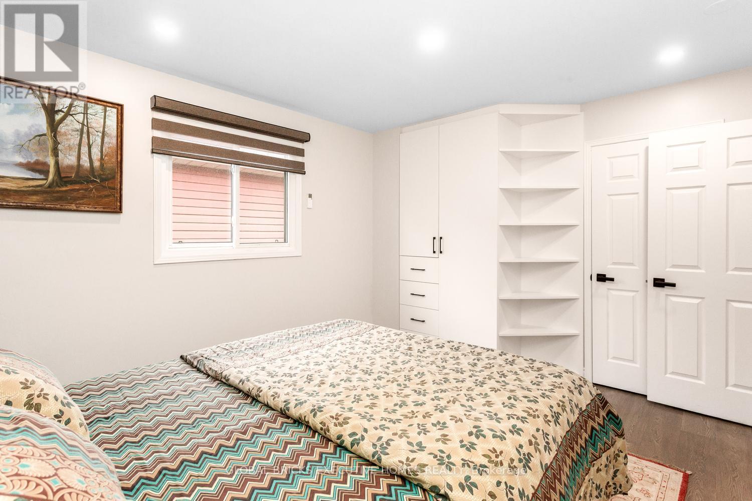 5952 Grossbeak Drive, Mississauga, ON - Indoor Photo Showing Bedroom