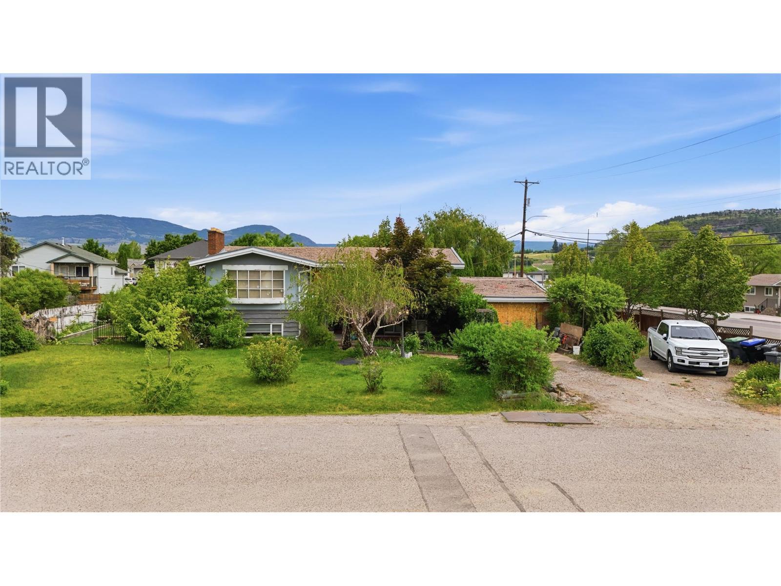 187-193 Cariboo Road, Kelowna, BC