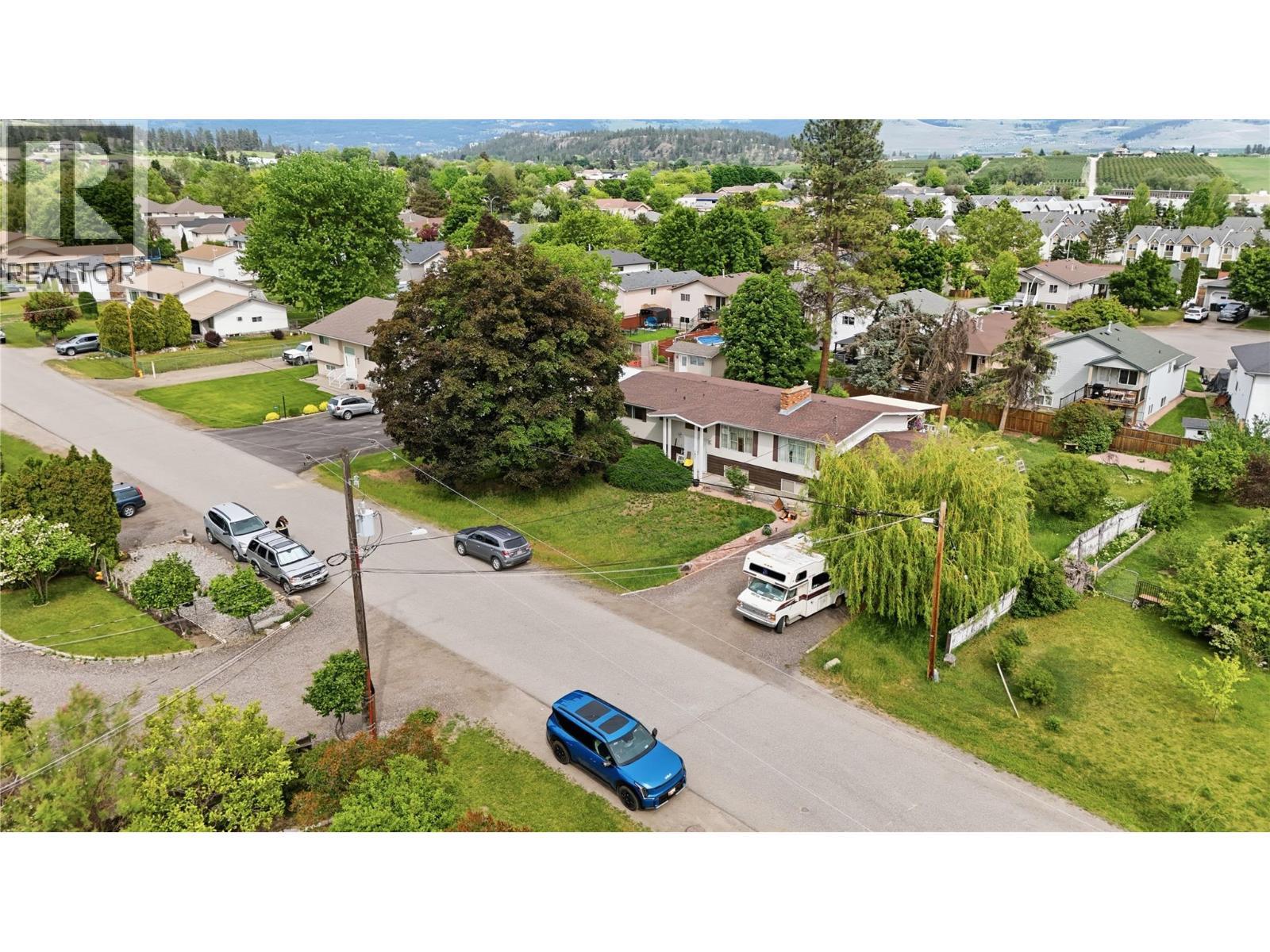 187-193 Cariboo Road, Kelowna, BC