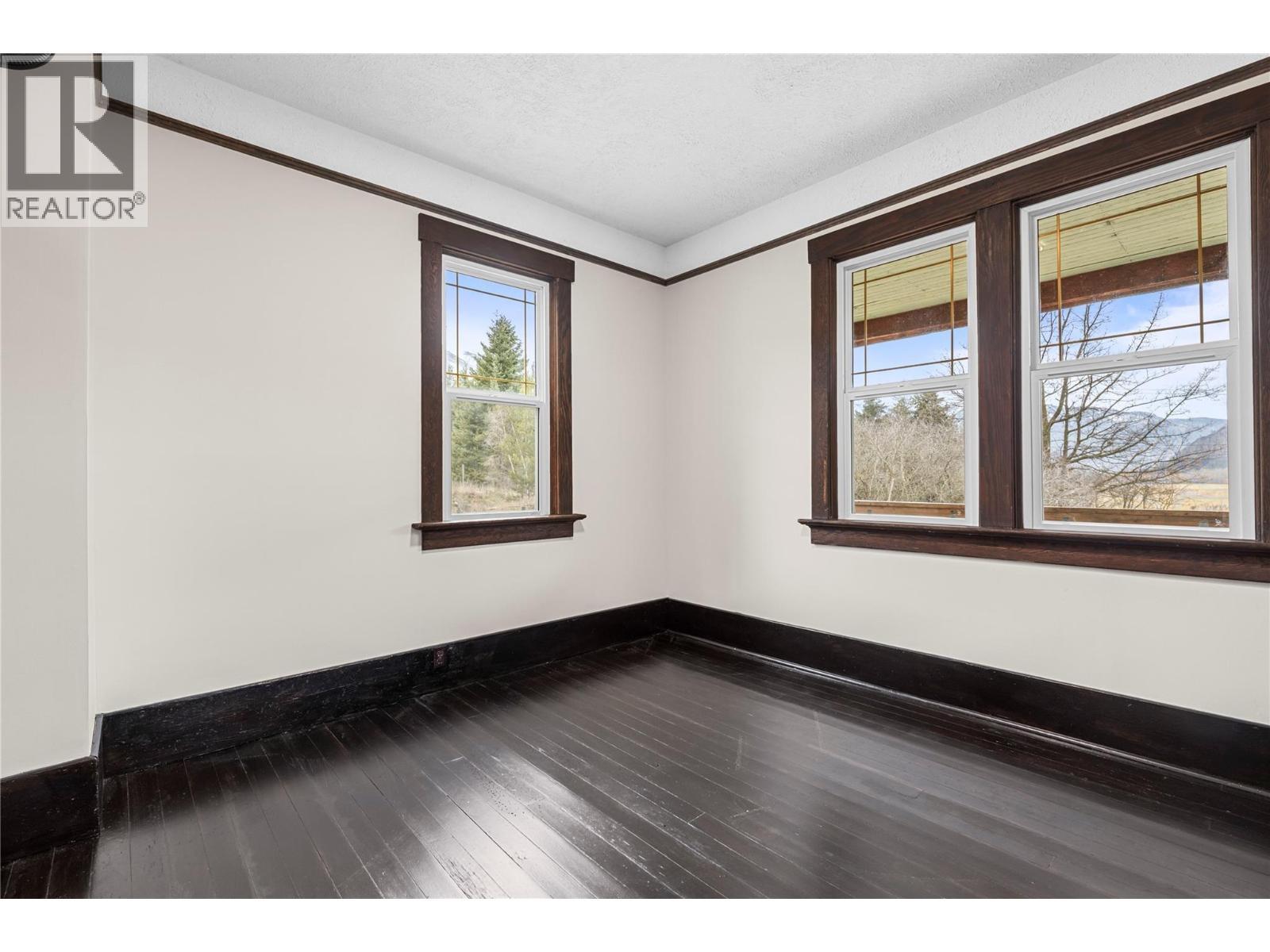 main floor - 3135 Edes Road, Salmon Arm, BC - Indoor Photo Showing Other Room