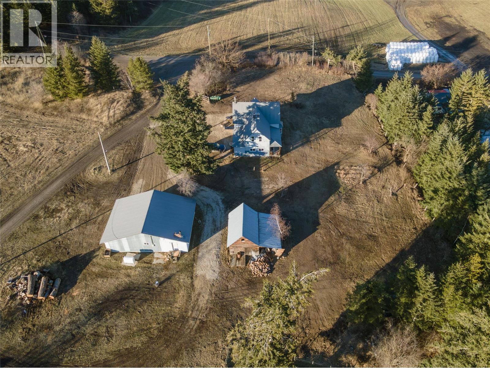 3135 Edes Road, Salmon Arm, BC - With View