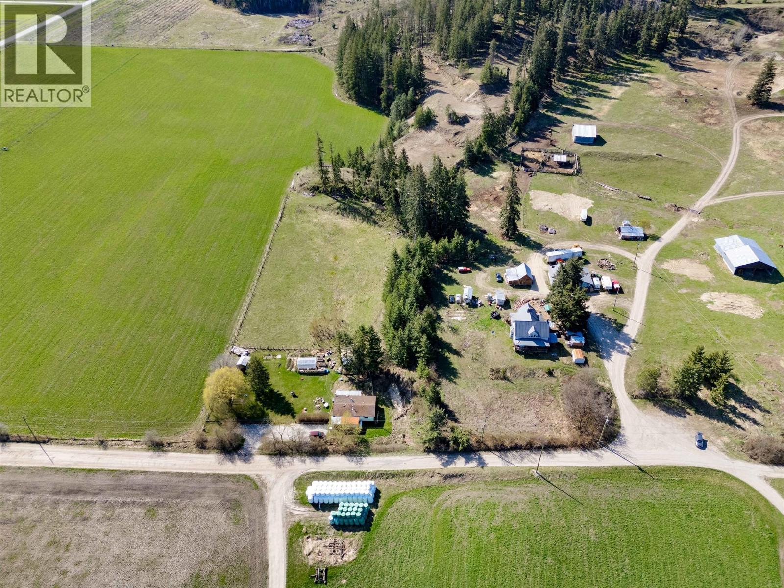3135 Edes Road, Salmon Arm, BC - Outdoor With View