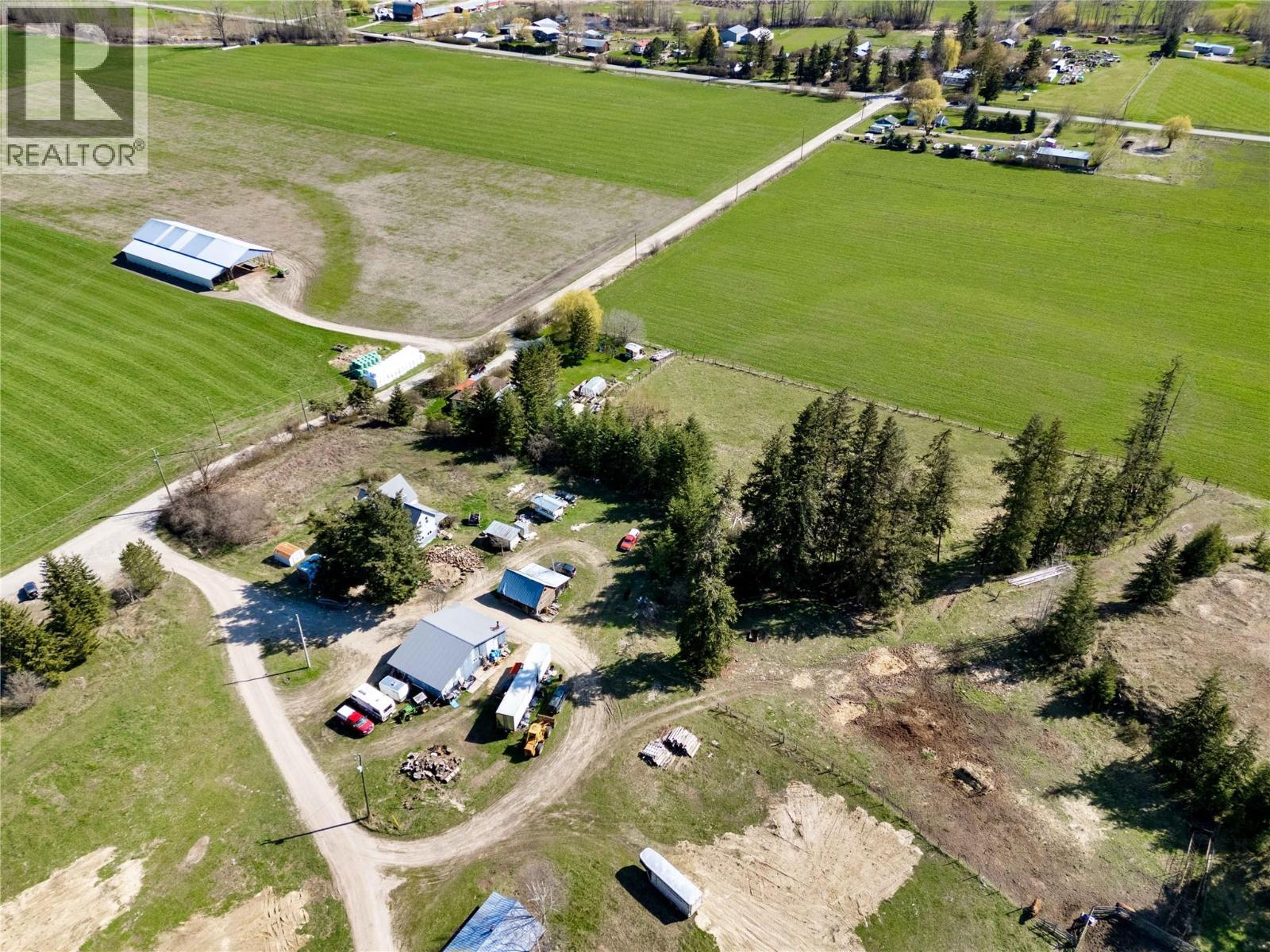 3135 Edes Road, Salmon Arm, BC - Outdoor With View