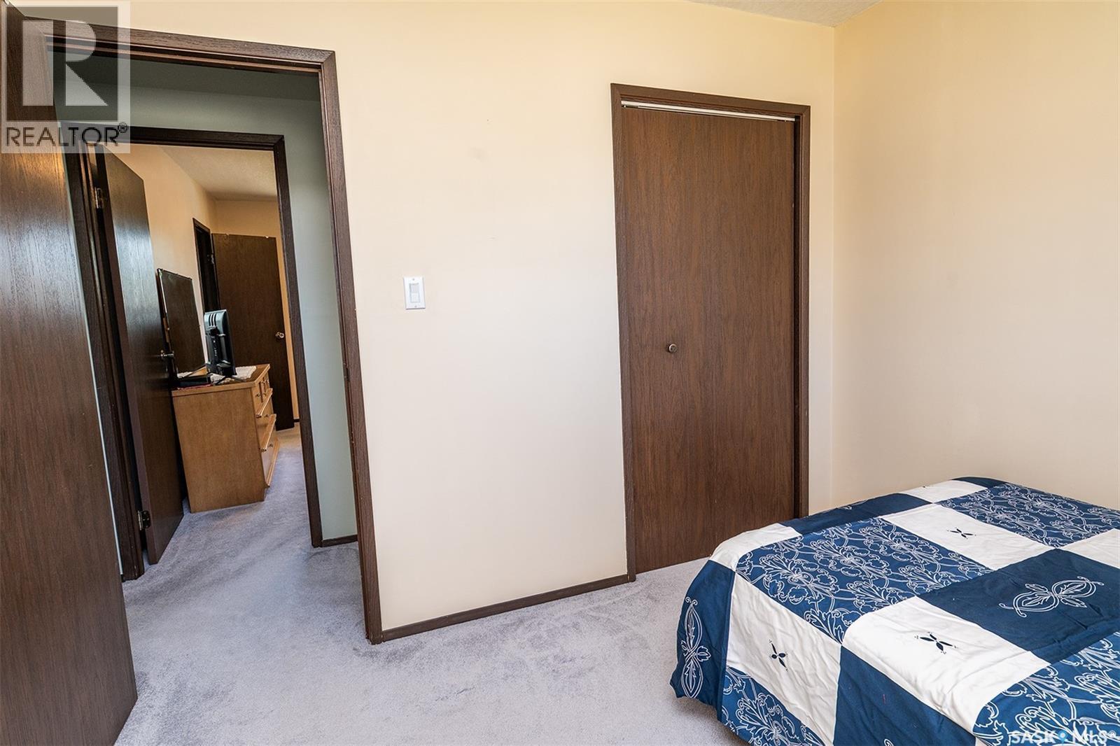 512 9Th Street E, Wynyard, SK - Indoor Photo Showing Bedroom