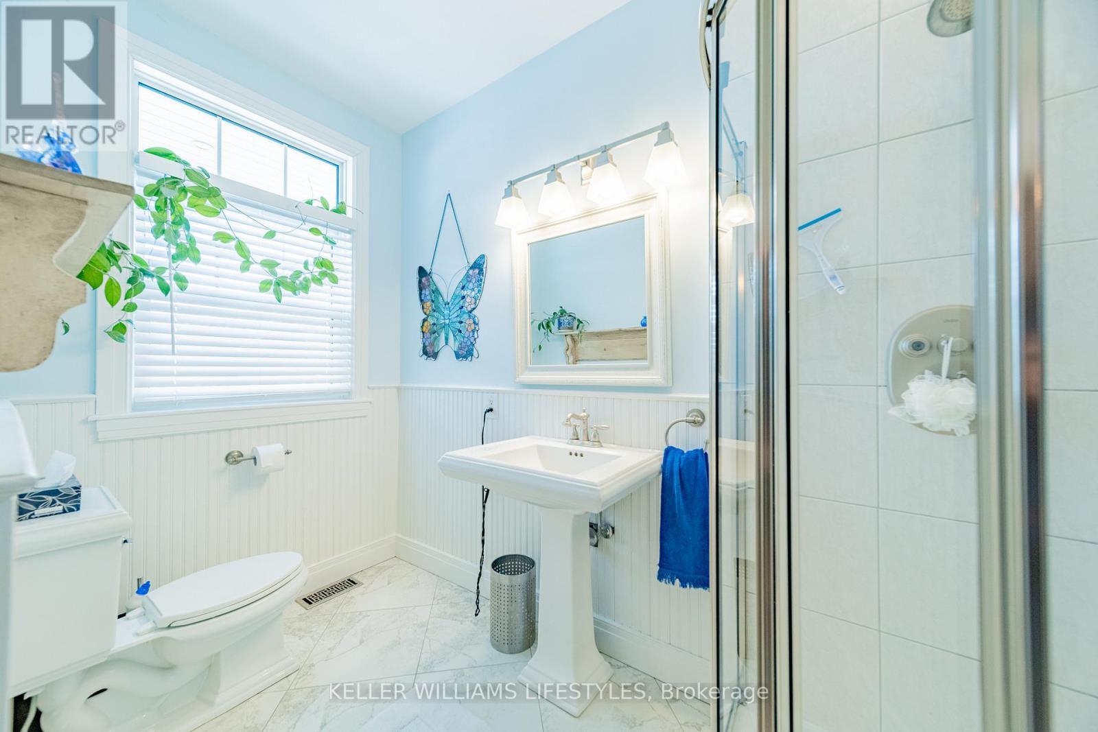 73028 Denise Court, Bluewater (Zurich), ON - Indoor Photo Showing Bathroom