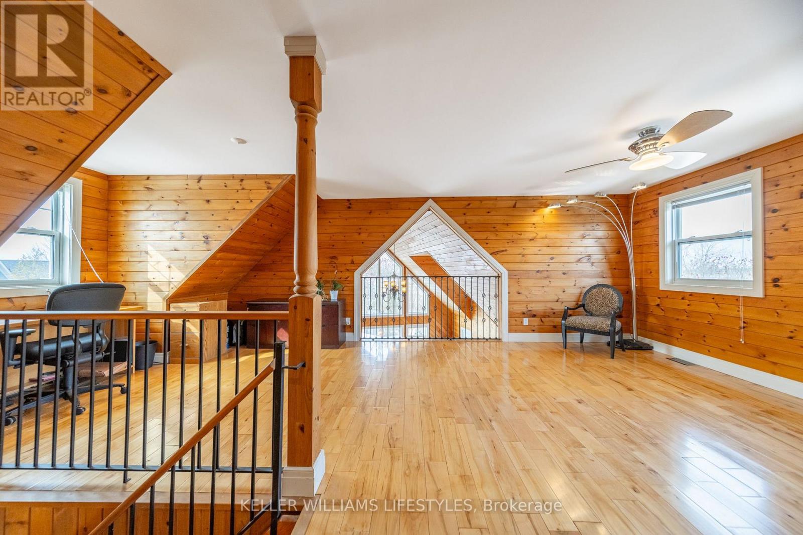 73028 Denise Court, Bluewater (Zurich), ON - Indoor Photo Showing Other Room