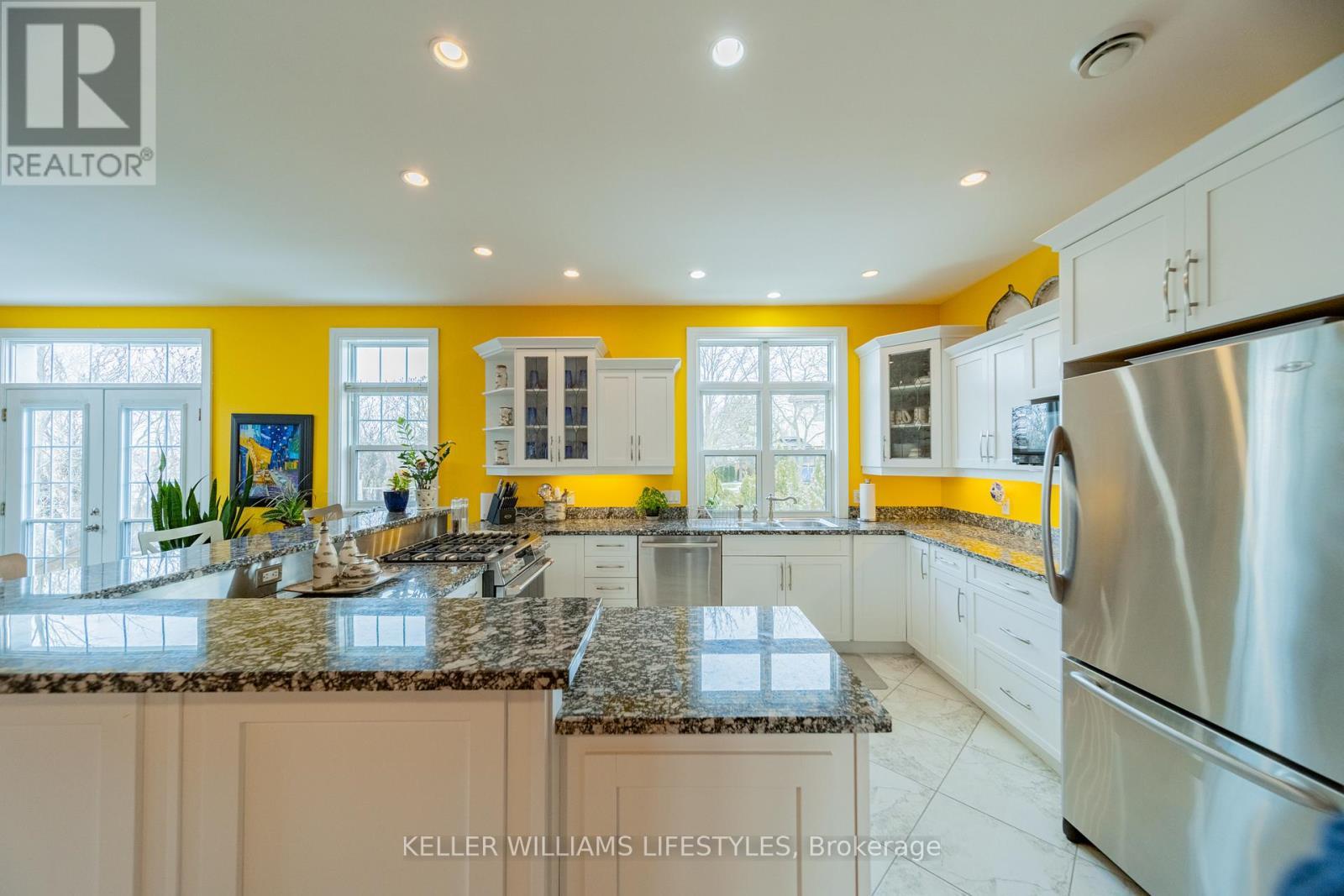 73028 Denise Court, Bluewater (Zurich), ON - Indoor Photo Showing Kitchen With Double Sink