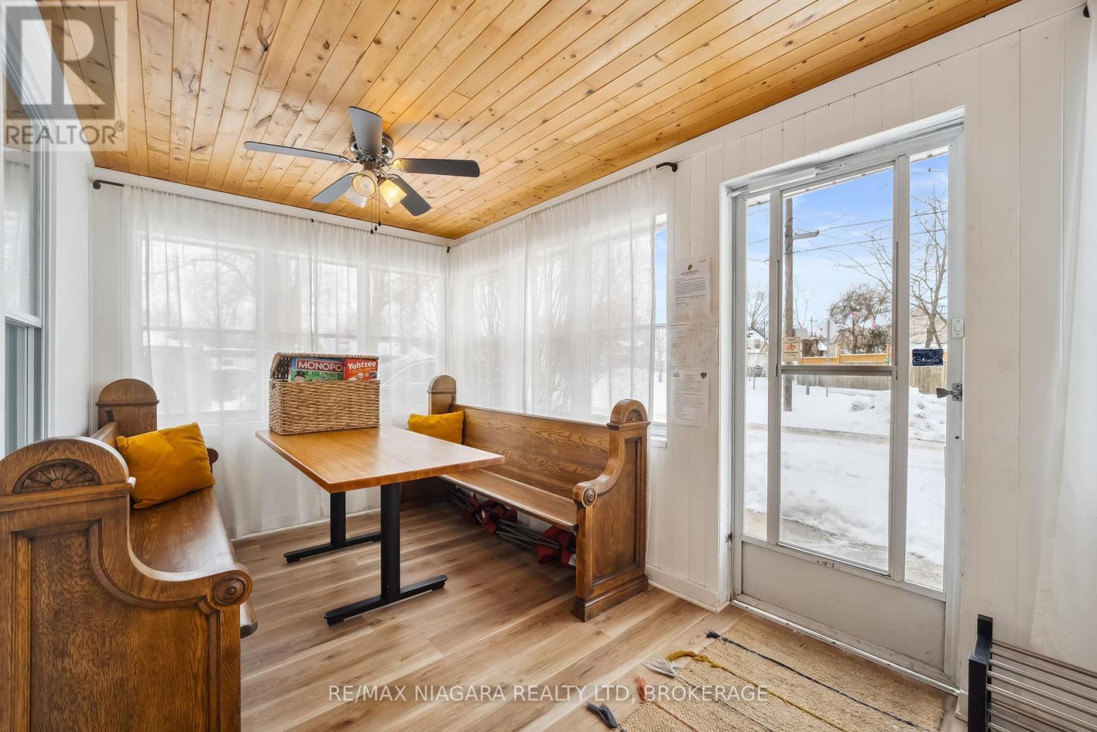 248 Lincoln Road W, Fort Erie (Crystal Beach), ON - Indoor Photo Showing Other Room