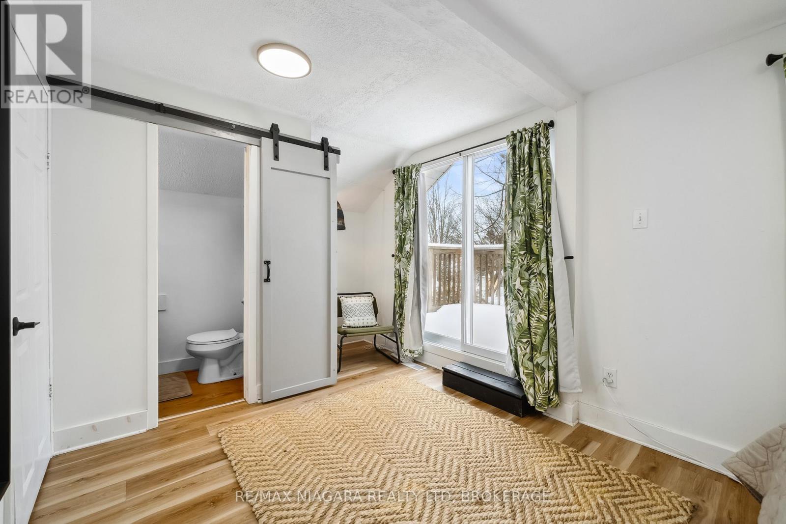 248 Lincoln Road W, Fort Erie (Crystal Beach), ON - Indoor Photo Showing Other Room