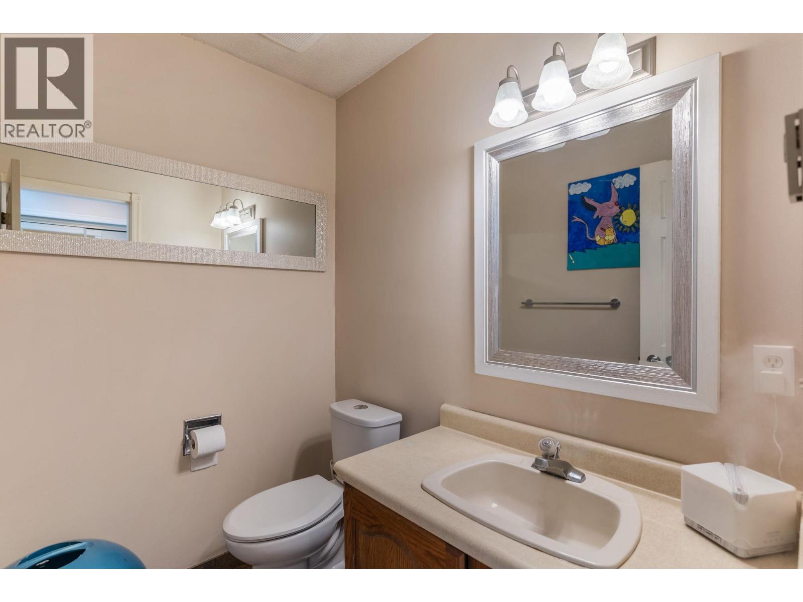 1950 Burtch Road Unit# 13, Kelowna, BC - Indoor Photo Showing Bathroom