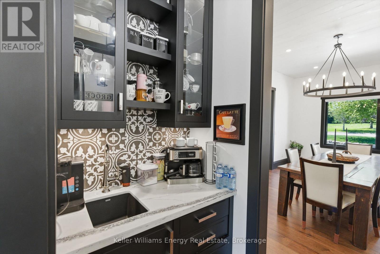 143 River Street, Scugog, ON - Indoor
