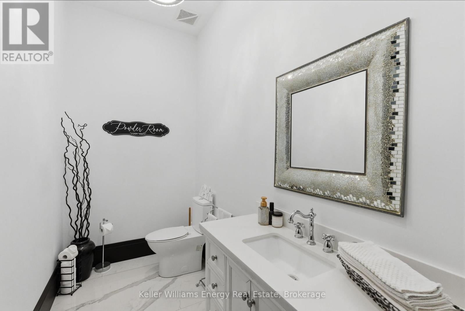 143 River Street, Scugog, ON - Indoor Photo Showing Bathroom