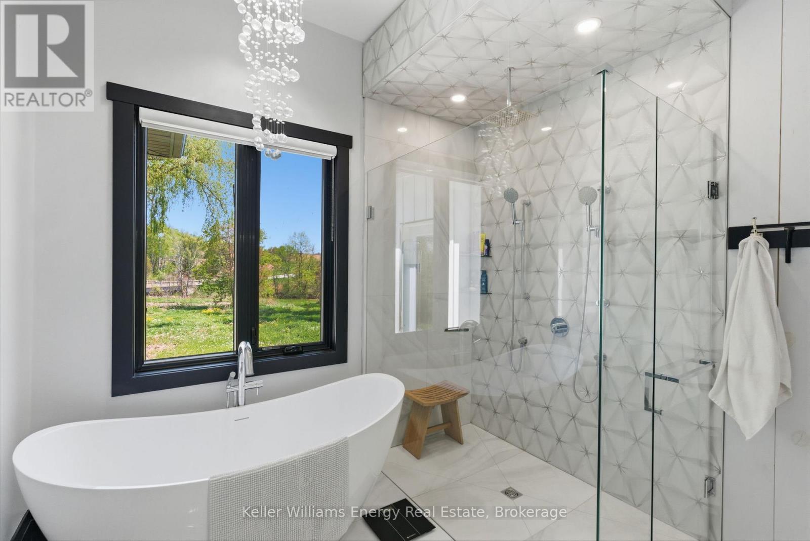 143 River Street, Scugog, ON - Indoor Photo Showing Bathroom