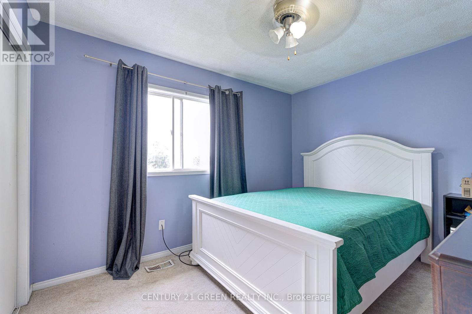3 Desert Sand Drive, Brampton, ON - Indoor Photo Showing Bedroom
