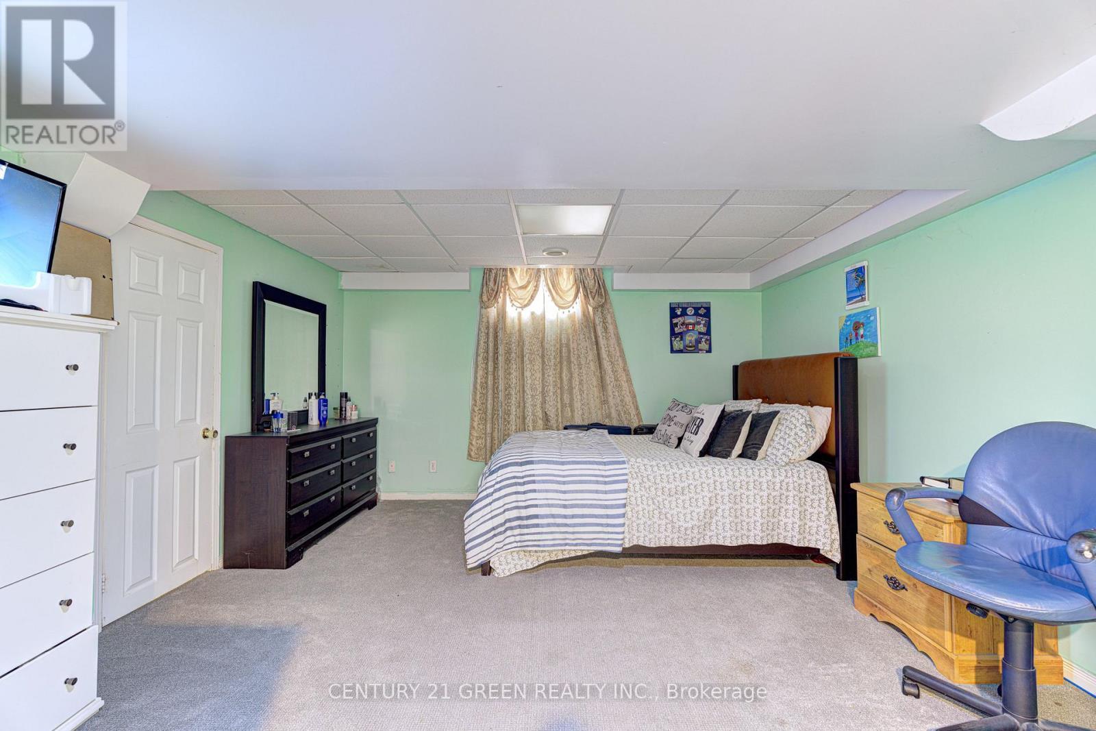 3 Desert Sand Drive, Brampton, ON - Indoor Photo Showing Bedroom