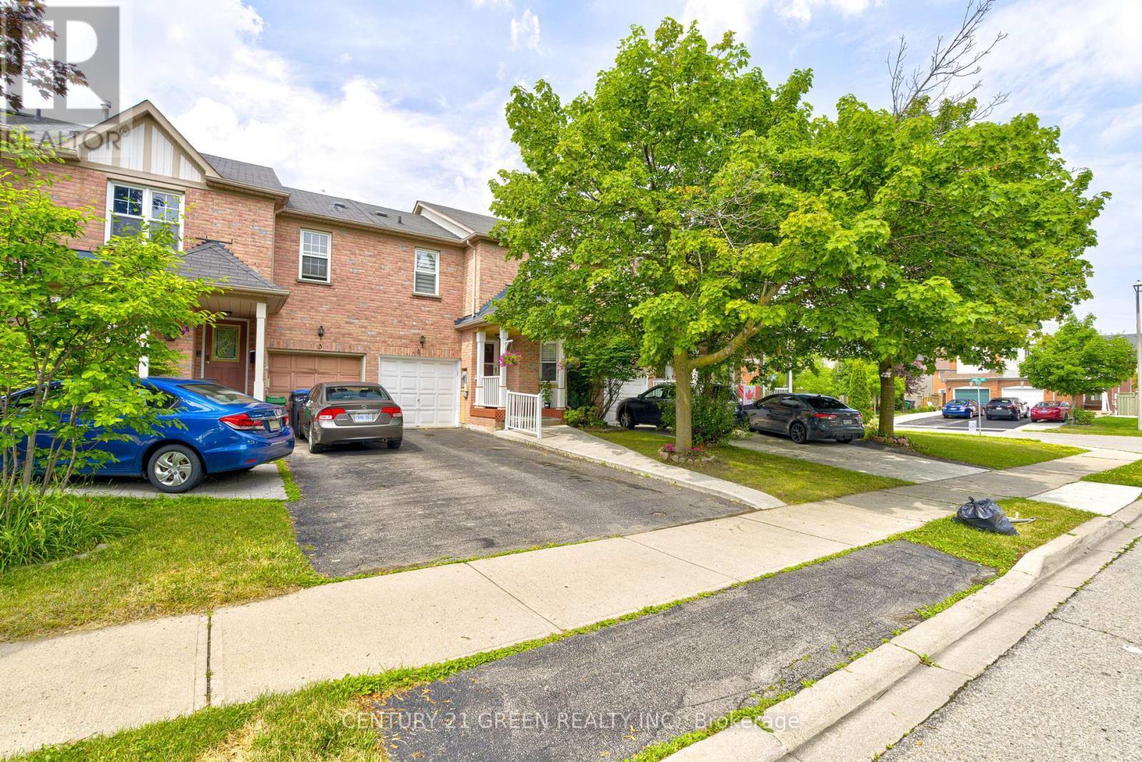 3 Desert Sand Drive, Brampton, ON - Outdoor