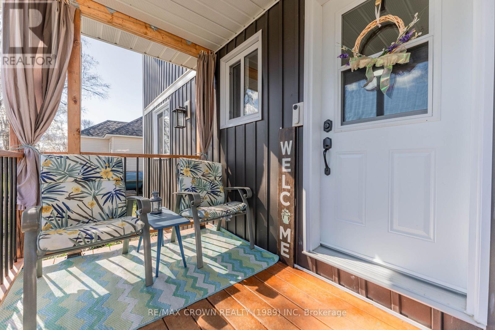 33 Dominion Avenue, Kapuskasing, ON - With Deck Patio Veranda With Exterior