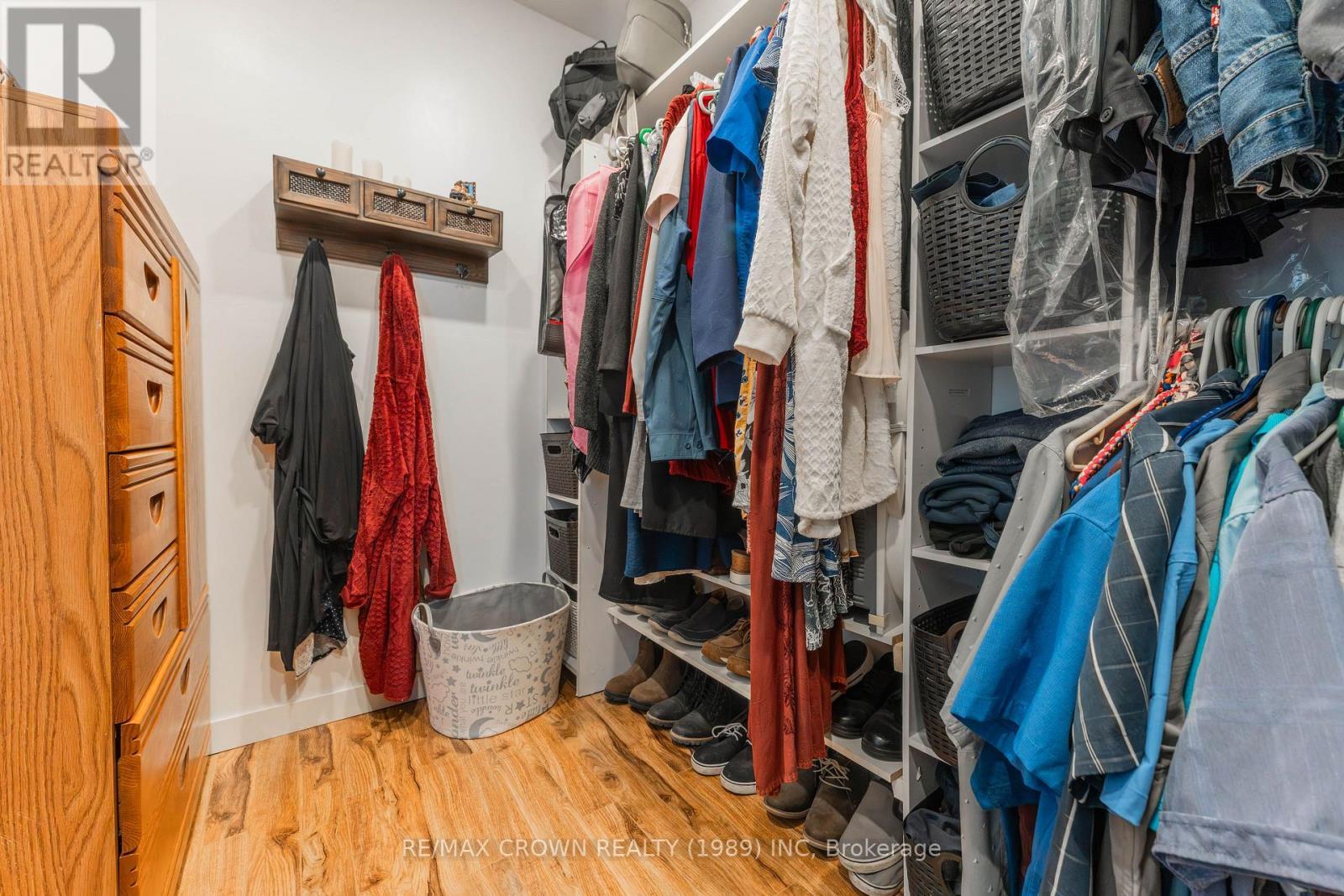 33 Dominion Avenue, Kapuskasing, ON - Indoor With Storage
