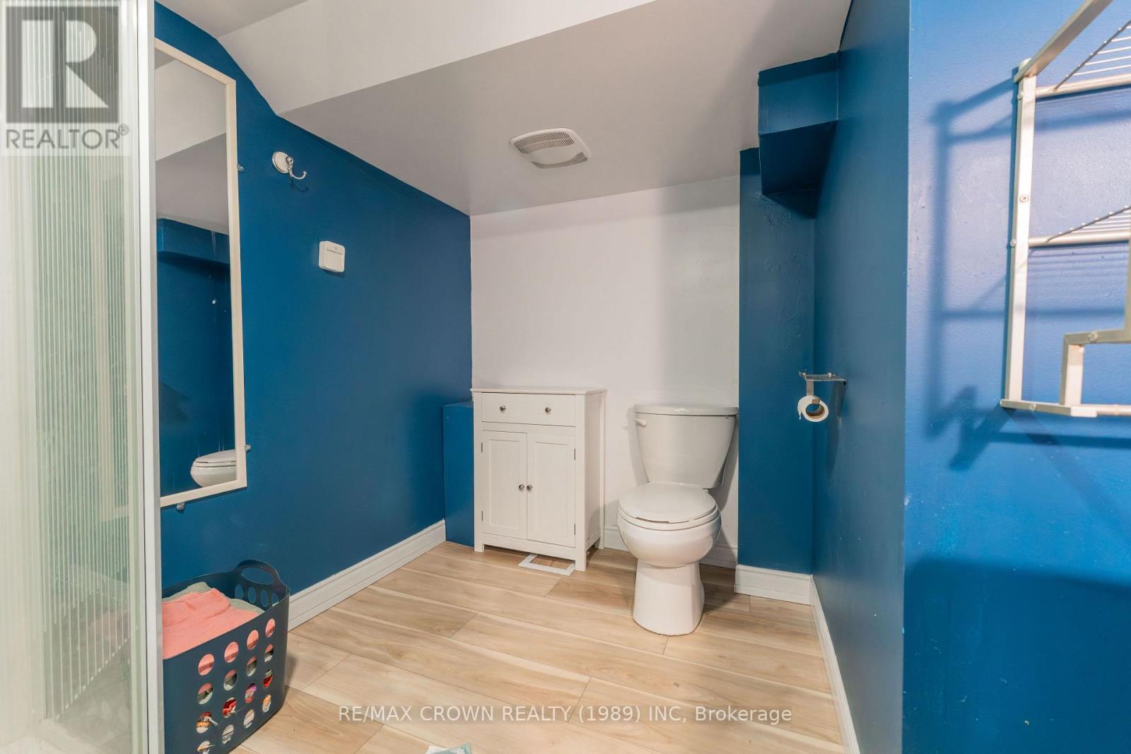 33 Dominion Avenue, Kapuskasing, ON - Indoor Photo Showing Bathroom