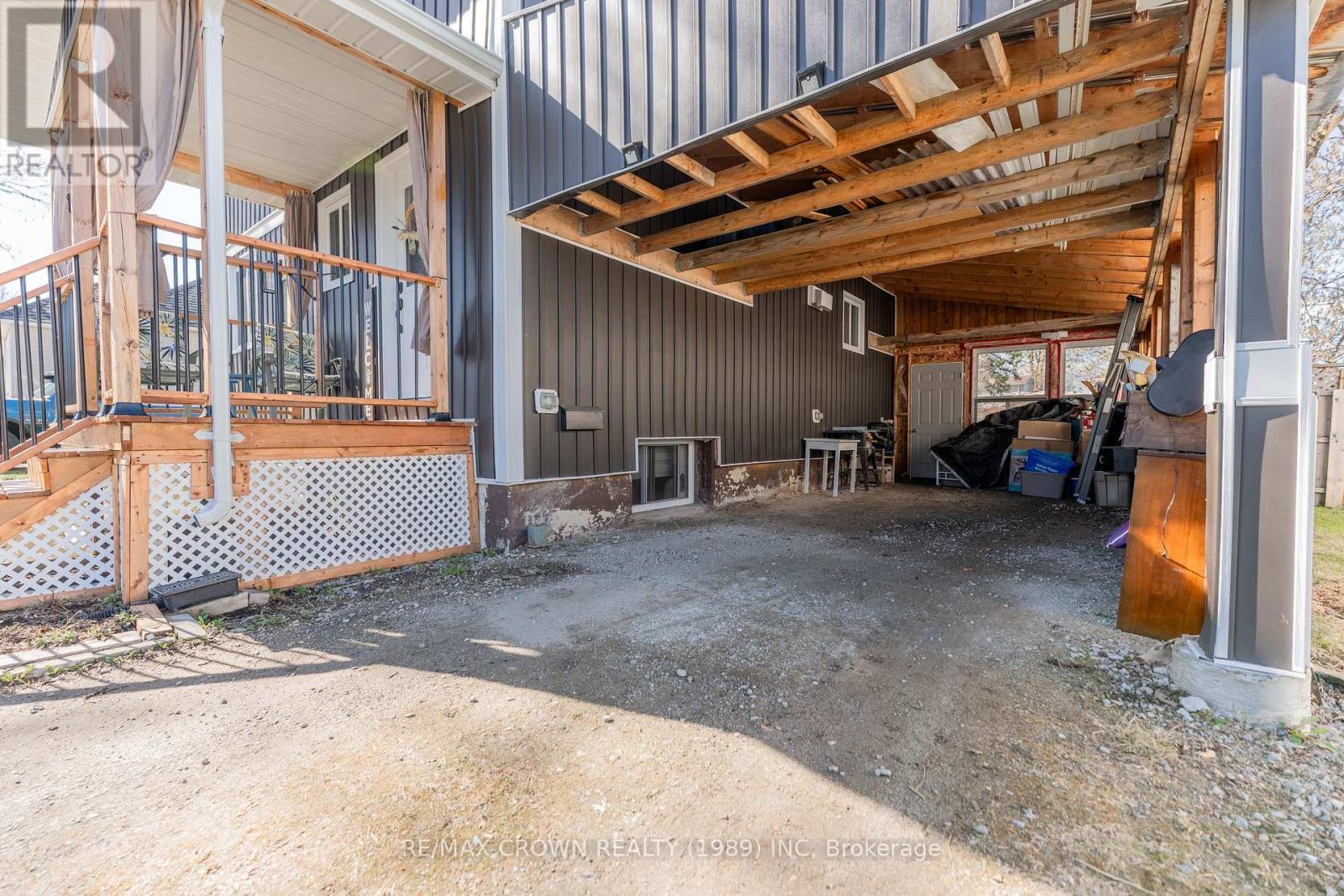 33 Dominion Avenue, Kapuskasing, ON - Indoor