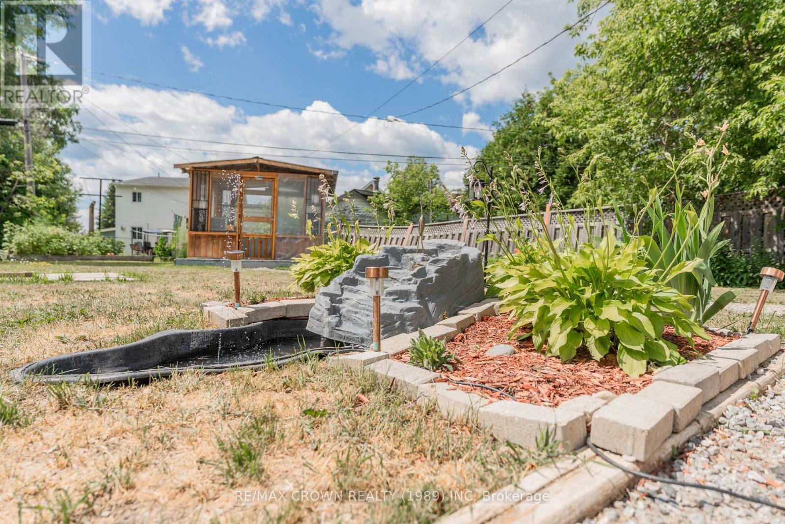 33 Dominion Avenue, Kapuskasing, ON - Outdoor