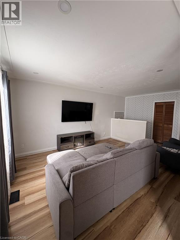 15 Champlain Avenue Unit# Upper, Hamilton, ON - Indoor