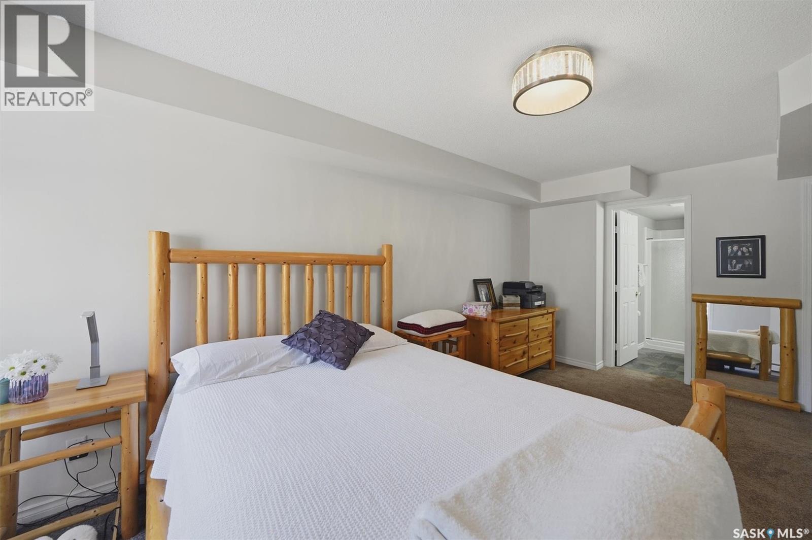 205 435 Main Street, Saskatoon, SK - Indoor Photo Showing Bedroom
