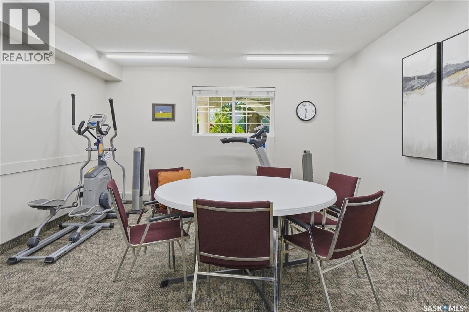 205 435 Main Street, Saskatoon, SK - Indoor Photo Showing Dining Room
