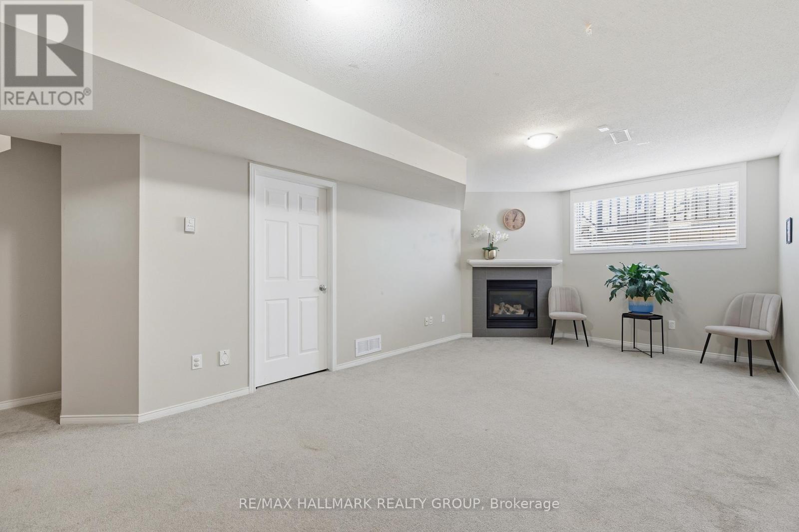 2208 Brockstone Crescent, Ottawa, ON - Indoor With Fireplace