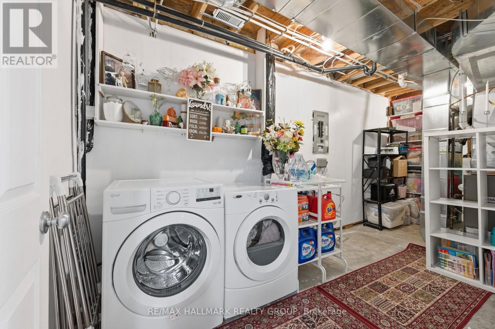 2208 Brockstone Crescent, Ottawa, ON - Indoor Photo Showing Laundry Room