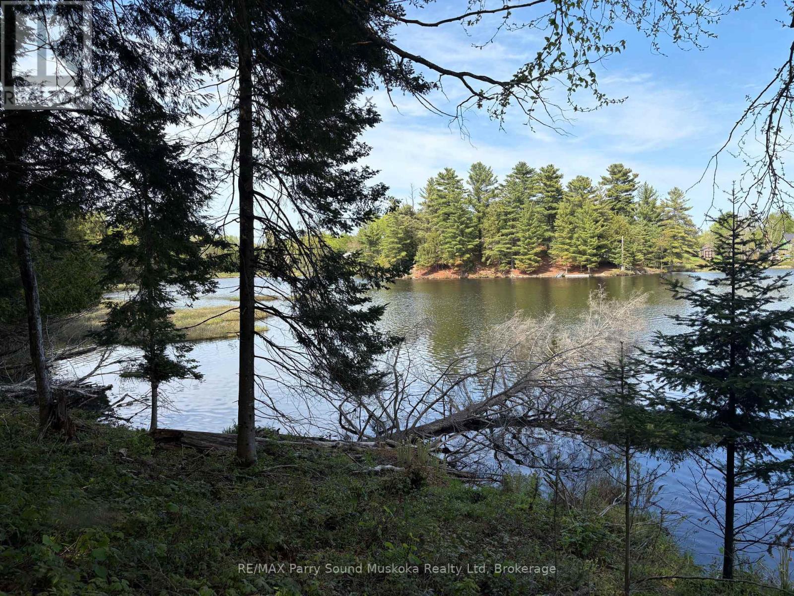 9 Sunnyshore Park Drive, Mckellar, ON