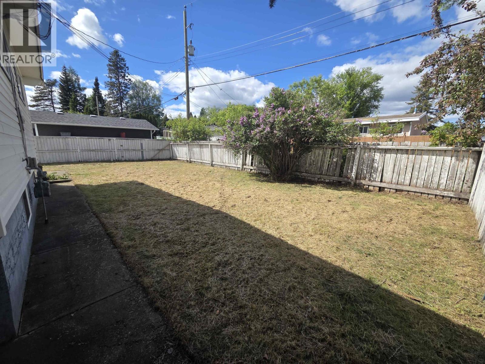 2784 Fairview Crescent, Prince George, BC - Outdoor