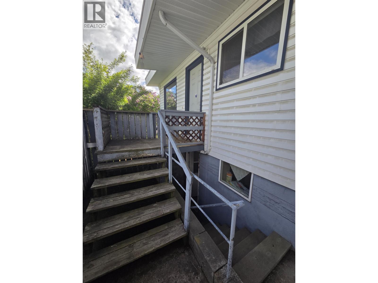 2784 Fairview Crescent, Prince George, BC - Outdoor With Exterior